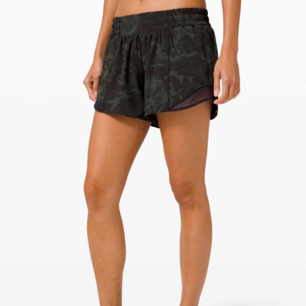 🍋 Incognito Camo Multi Gator Green/Black Lululemon Hotty Hot ShortII Long 4" - Picture 3 of 10